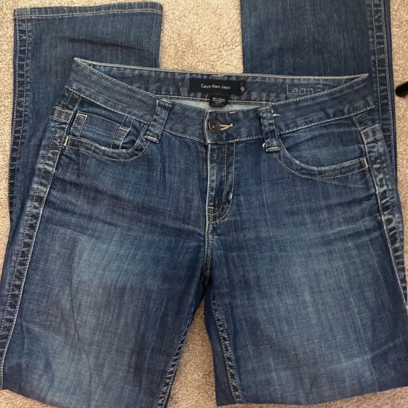 Calvin Klein Lean Boot cut Jeans size 8 - Picture 3 of 6
